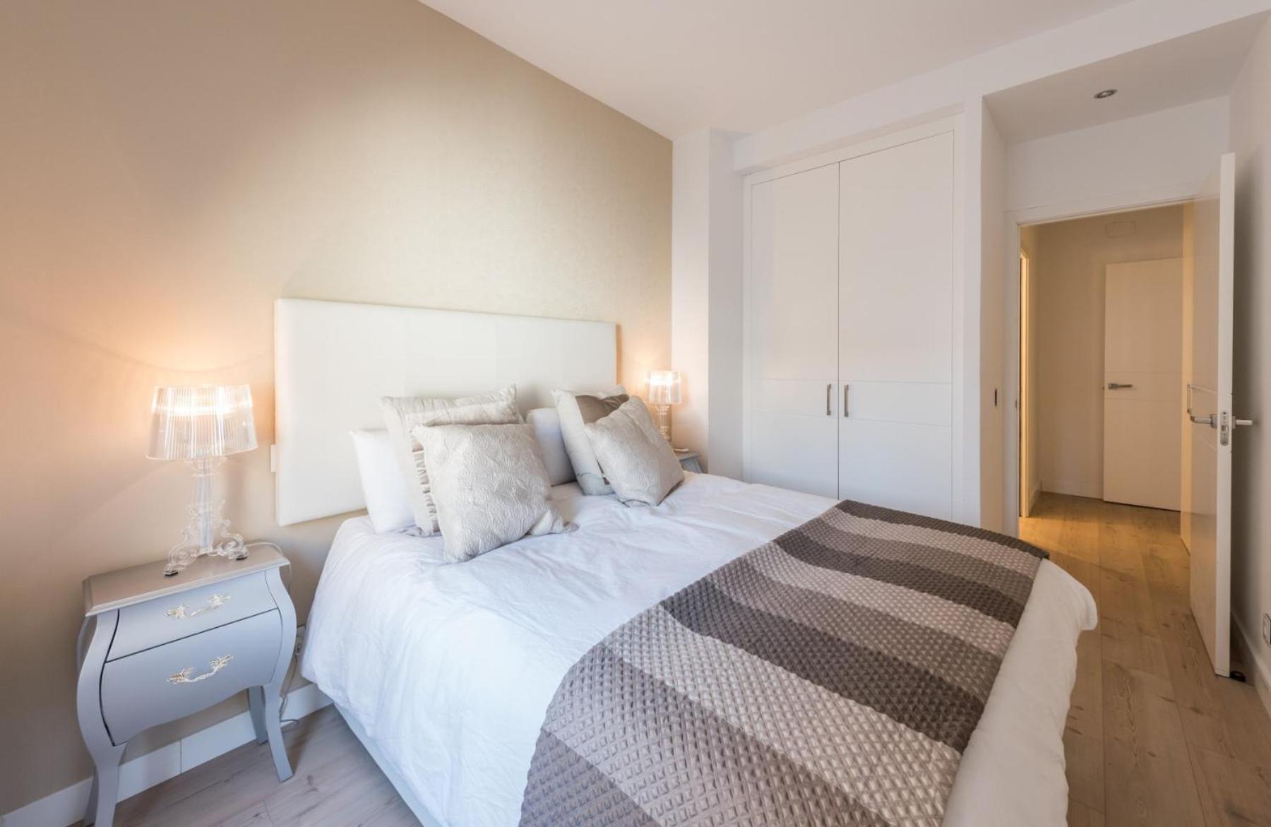 Chueca Suites Madrid Esterno foto