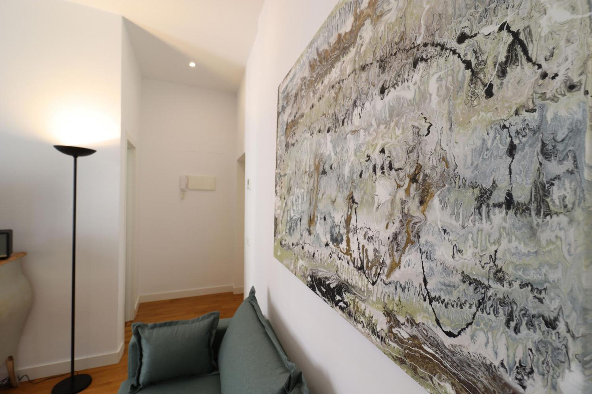 Chueca Suites Madrid Esterno foto